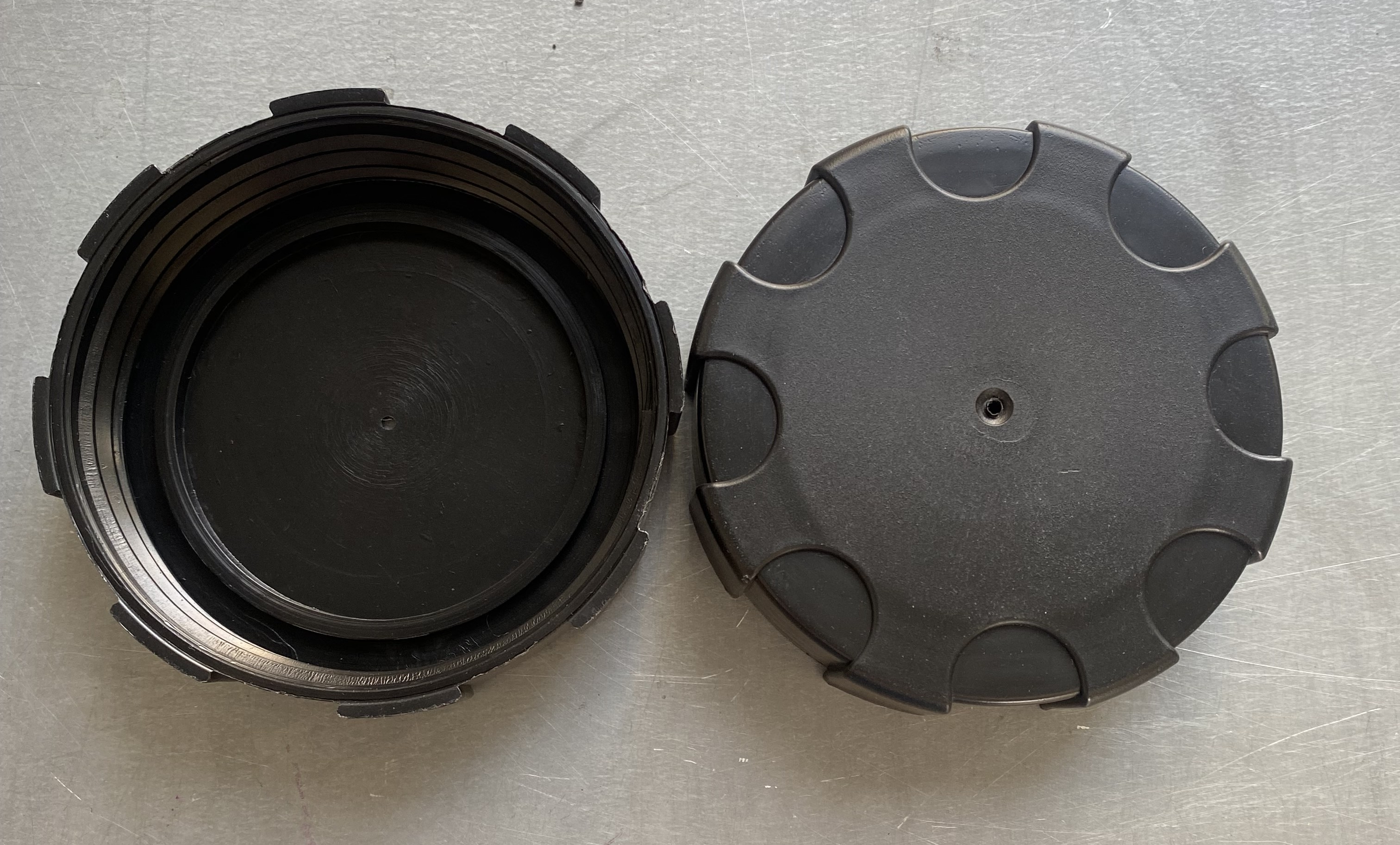 Крышка бака для воды МР15 Wacker Neuson, изображение 1